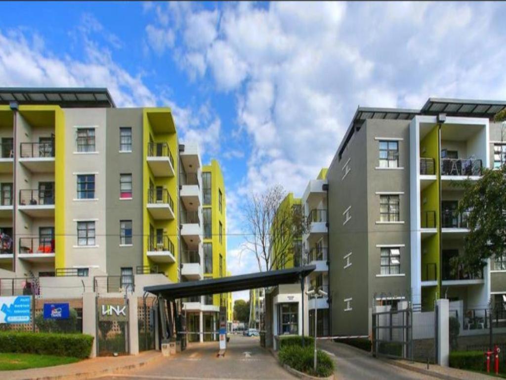 Perfect Traveler'S Apartment Sandton Exterior photo